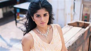 Southside beauty Megha Akash to romance Sooraj Pancholi in her Bollywood debut!