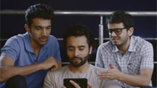 Know what are Mitron doing on their phones, it is not what you think!
