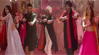 Get a sneak peek into Mubarakan's crazy family!