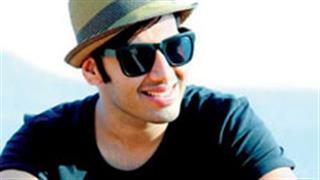 Nikhil Thampi to dress DJ Armin van Buuren