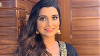 Nimrat Khaira's next track 'Sohne Sohne Suit' will be out on this day!