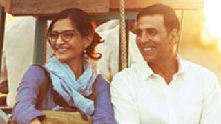 The motion poster of 'PadMan' is here!
