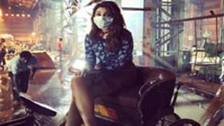 When Parineeti had to wear anti-pollution mask