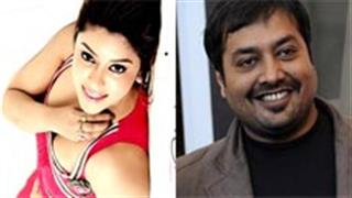 वर्सोवा पुलिस स्टेशन पहुंचे अनुराग कश्यप, पायल घोष उत्पीड़न मामले में हुई पूछताछ