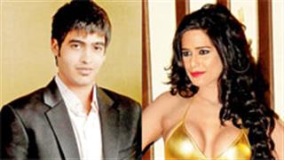 Is Poonam Pandey dating Vinod Khanna's son?
