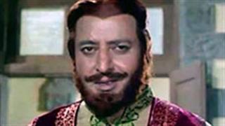 Too late? Bollywood Reacts to Pran's Dadasheb Phalke Award