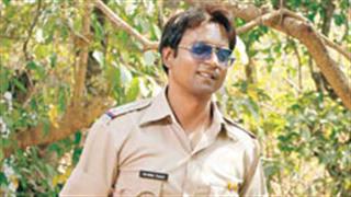 प्रशांत नारायण और प्रशांत कुमार से यूनिट परेशान