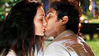 Prateik to woo 16-year-old in 'Isaaq' 