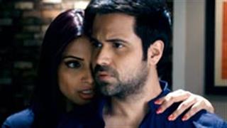 कभी इमरान हाशमी का नाम नही सुना? 'मर्डर' और 'राज' के लिये वही बेस्ट है
