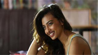 Watch! Radhika Apte speaks on why it is not important to 'fit in'