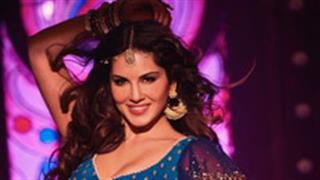 Sunny Leone is all set to groove her night away in Kolkata with 'Laila Reloaded'