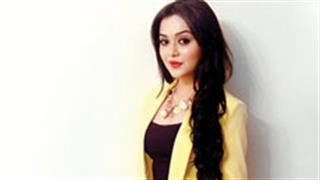South calling for TV babe Ragini Nandwani