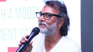 Rakeysh Omprakash Mehra inaugurates toilet in Hyderabad!