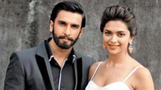 Ranveer - Deepika are officially married now, here are first few pics!