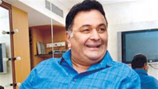 Now, Rishi Kapoor takes on builders on Twitter