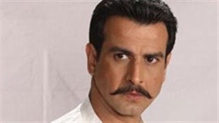 OMG! Ronit Roy to go behind bars