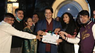 'Rosie: The Saffron Segment', the first production venture of  Vivek Oberoi goes on floors!