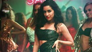 Hot and how! Shraddha Kapoor raises the hotness bar high in the song 'Psycho Saiyyan' from Saaho! 