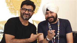 Sachin brings Gold to Daler Mehndi