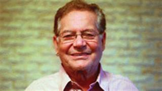 Stars of today try to portray love amongst themselves: Salim Khan