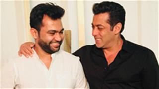Director Ali Abbas Zafar does a recce in London for Salman Khan starrer 'Bharat'