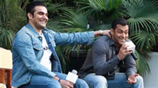 सलमान अपने फैसले खुद लेते हैं