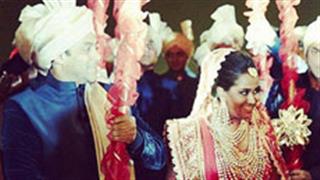Salman shares sister's wedding pictures online