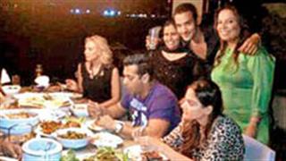 Spotted: Salman shares a meal with Iulia Vantur and family