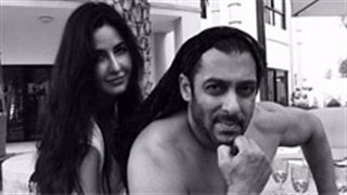 Check out Katrina and Salman chilling by the poolside