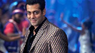 Whoa! Salman finds another female admirer?