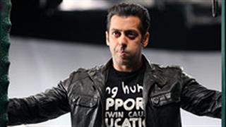 Salman's gracious offer wows Riteish