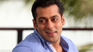 When Zeenat Aman called Salman juvenile!