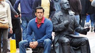 बहन के घर गणेश उत्सव मनाएंगे सलमान