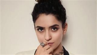 Sanya Malhotra made heads turn with this pant-suit!