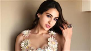 देखिये सारा अली खान का सुपर क्यूट कैंडी लुक