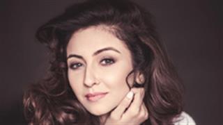 Saumya Tandon hosts special screening of 'Gandhi'