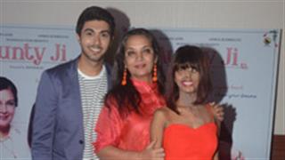 Shabana Azmi & Anmol Rodriguez celebrate Aunty ji with Director Adeeb Rais