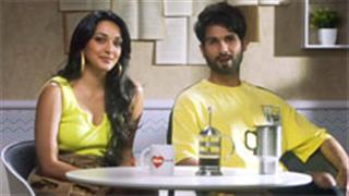 Shahid Kapoor and Kiara Advani turn RJ for a Day with 104.8 Ishq!