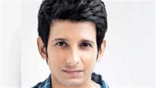 Sharman Joshi's juggling act