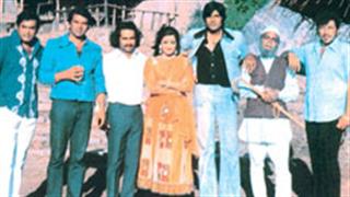 US college screens 'Sholay' to kick off 'Year of India'