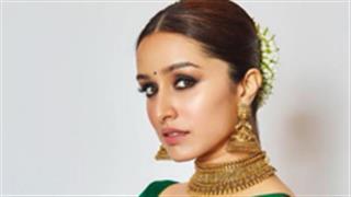 Shraddha Kapoor wears one of her mom's saree for Diwali this year