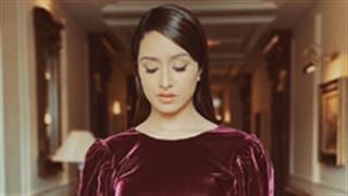 Shraddha Kapoor is vivaciously vintage in her latest post!