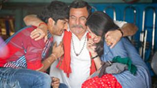 Not Allowed: Censorboard can't handle excessive Smoking or Same Gaali in two different films 