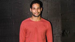 Farhan Akhtar and Ritesh Sidhwani introduce Siddhant Chaturvedi in Gully Boy