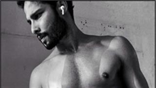 Siddhant Chaturvedi is raising the temperatures with his outdoor workouts!