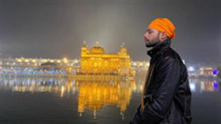 Siddhant Chaturvedi started the new year by seeking blessings!