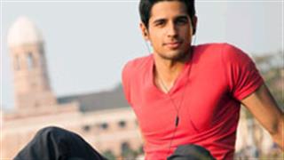 Find Out: Why is Sidharth Malhotra maintaining a Diary?