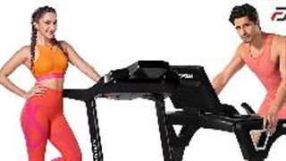 OneFitPlus launches Multiplayer Fitness Gaming- Fitwarz starring Sidharth Malhotra & Kiara Advani!