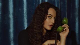 Sonakshi Sinha puts everyone in a spell with her latest jaw-dropping look