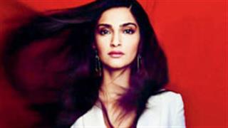 Holy Cow! 'Shirtless' Sonam stormed social media